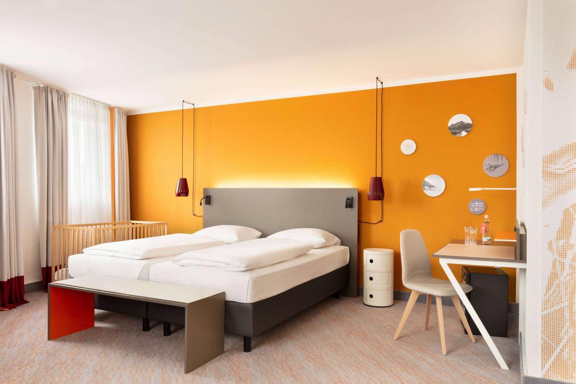 Hotel Vienna House Easy By Wyndham Neckarsulm Esterno foto